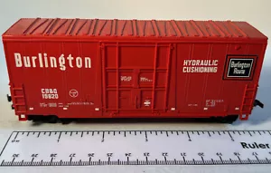 Bachmann HO Burlington 41’ Hi-Cube Box-Smooth Sides CB&Q 19820 - Picture 1 of 5