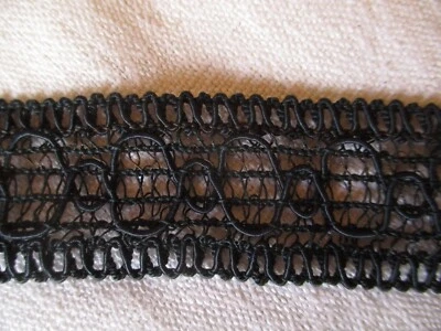 Galon passementerie façon dentelle noir et ocre ancien 1910 2,45 m x 3 cm - Photo 1/3