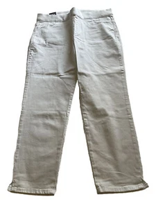 NWT-GLORIA VANDERBILT ALL AROUND SLIMMING EFFECT-WOMENS JEANS SIZE 12 WHITE - Picture 1 of 8