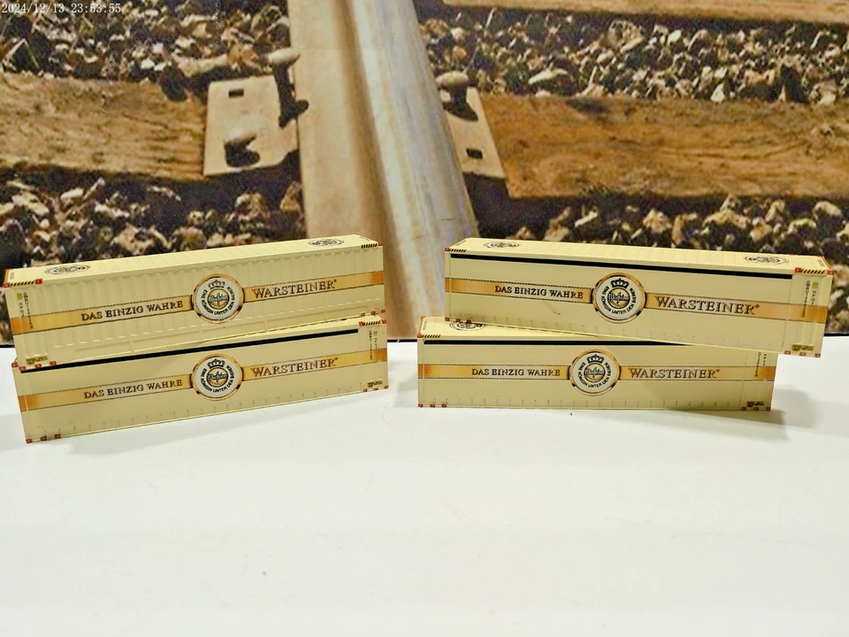 4 Stück Container    Spur N   15/98 - Bild 1 von 1