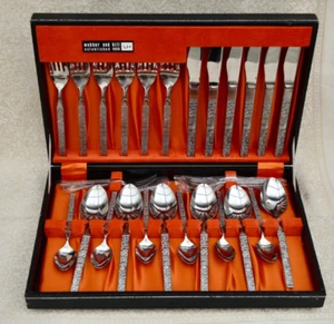 WEBBER AND HILL: VINTAGE STAINLESS STEEL - 30 PIECE CUTLERY SET - BOXED & PERF! - Picture 1 of 11