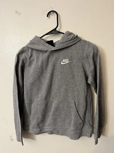 Nike Sweater Boys Pullover Hoodie Standard Fit Logo Gray Size Large - Picture 1 of 3