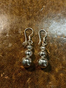 Taxco 925 Sterling Silver 3 Ball Hook Dangle Pierced Earrings 6.8g - 1½"x⅜" - Picture 1 of 4