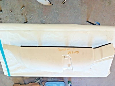 UD 2300 2600 3300 2011 A 2014 cabina delantera izquierda guardabarros bueno ver fotos Foto 1 de 3