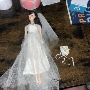 #972 Conjunto de muñeca Barbie vintage 1959-1962 día de boda conjunto - Imagen 1 de 9