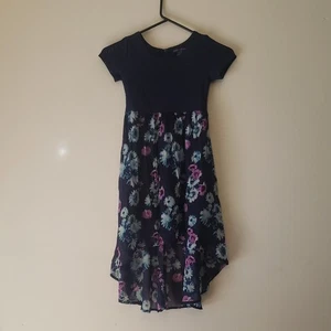 Xhilaration Flowy Fitted Dress Girls Size S/P-6/6x High/Low skirt. EUC - Picture 1 of 5