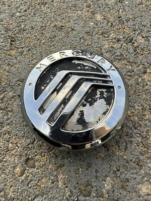 Mercury Mountaineer Designer Series 2005 tapacubos tapa central 5L2J-1A096-AA 05 Foto 1 de 4