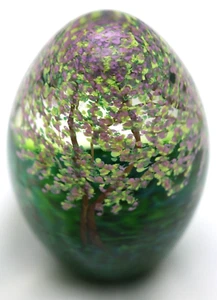 Beautiful Tall CATHY RICHARDSON Spring Season Art Glass PAPERWEIGHT - Picture 1 of 4