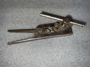 Vintage PAPCO Tubing 45° Flaring Tool 3/16” 1/4” 5/16” 3/8” 1/2” 5/8” - Picture 1 of 8