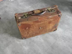 Antique Vintage Leather Cartridge retro Case Bag Hunting missionary old - Picture 1 of 10