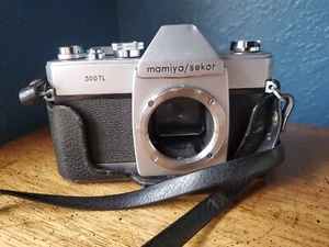 Vintage MAMIYA/SEKOR 500TL SLR Camera Body Only With Case & Strap, Loaded Film - Picture 1 of 11