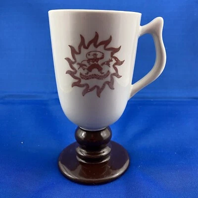 Hall Irish Taza de Café Patas Vaquero Marrón Blanco Foto 1 de 4