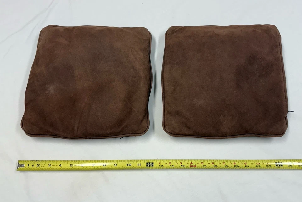 (2) Fundas de almohada vintage de cuero marrón topo de 12,5" X 12,5" Foto 1 de 4