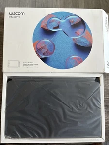 Wacom Intuos Pro tablet do rysowania mały z długopisem Wacom Pro 2 - Zdjęcie 1 z 4