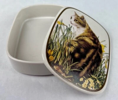 Taza The Love de colección. Caja de anillo de baratija Tabby Cat 1986 porcelana Foto 1 de 4