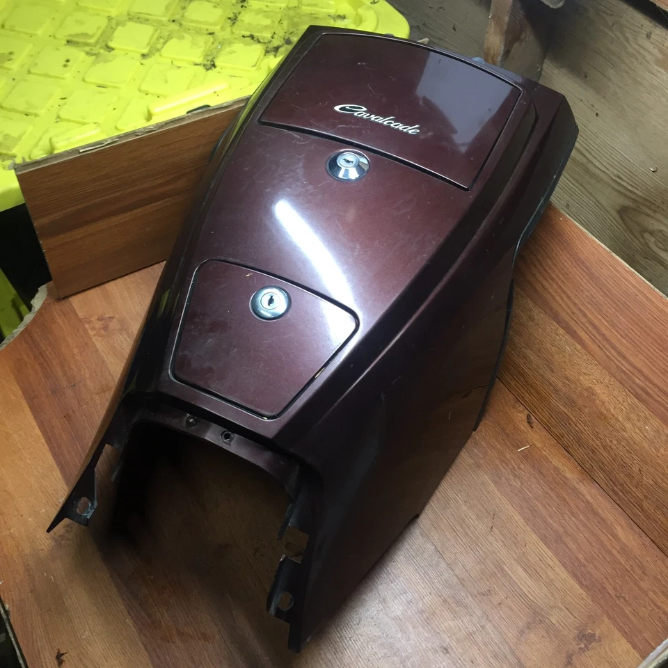 1986 SUZUKI Cavalcade GV 1400 GD Faux Gas Tank Radio Cover Faring Burgundy  B30 - Image 1 of 4