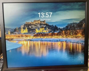 BenQ 15+KHz 17" Monitor LCD LED SVGA e Frequenza TV per Retrò. e.g. Ghianda BBC - Foto 1 di 14