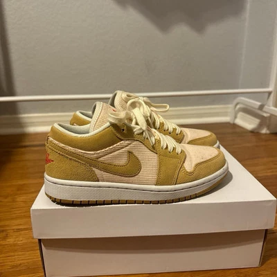 Talla 6.5 - Air Jordan 1 SE Low Twine W Foto 1 de 4