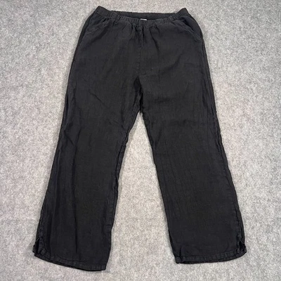 Pantalones cortos Match Point de lino negro pierna recta para mujer talla pequeña Foto 1 de 4