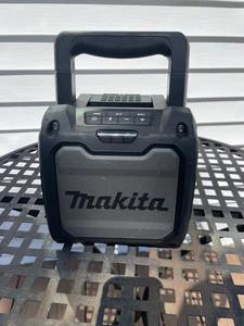Makita Tools XRM08 18 V LXT kabelloser Bluetooth-Lautsprecher Baustelle - Bild 1 von 10