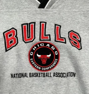 Chicago Bulls Sweatshirt Mens XL Gray NBA Basketball Pullover Lee Sport National - Picture 1 of 9