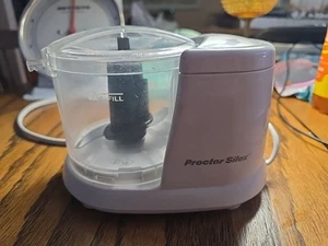 Proctor Silex 72500R Tritatutto compatto con filo capacità 1,5 tazze Mini tipo FC08 - Foto 1 di 13