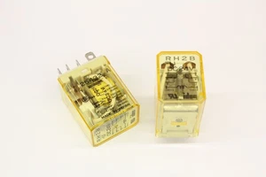 Lot of 10 RH2B-UDC24V IDEC RELAY DPDT 10A COIL VOLTAGE 24VDC - Picture 1 of 2