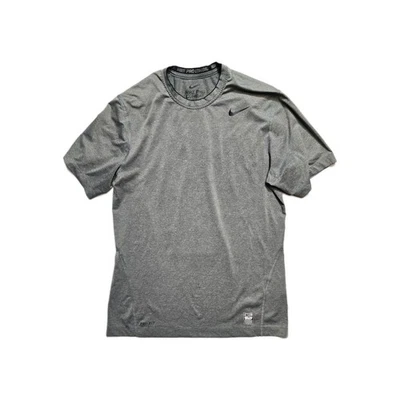 Nike Camisa Para Hombre M Gris Pro Combate Camiseta Ajustada Elastizada Dri Fit Atlética  Foto 1 de 4