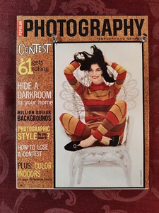 Rare POPULAR PHOTOGRAPHY Magazine February 1961 - Picture 1 of 1