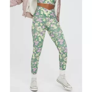 Legging cruzado cintura alta OFFLINE By Aerie Real Me talla M corto NUEVO - Imagen 1 de 9