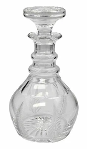 Stuart Crystal Decanter with Stopper - Etched - Made in England. - Picture 1 of 13
