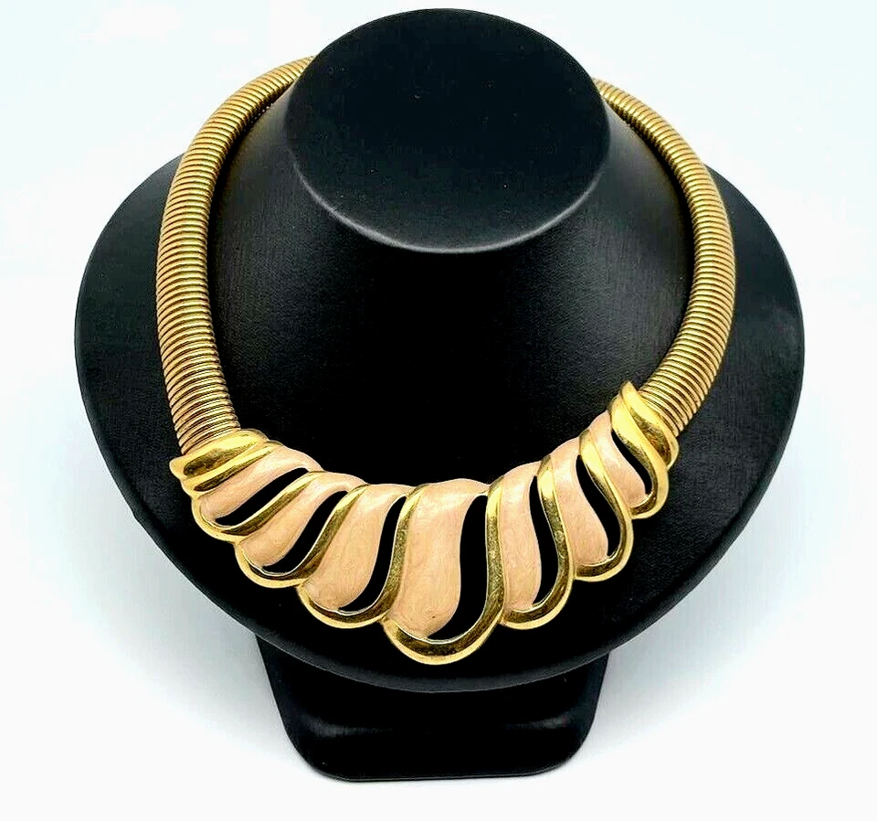 Precioso collar gargantilla Napier vintage dorado tono rosa. Foto 1 de 4