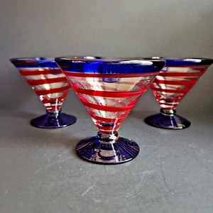 Juego de 3 vasos de martini de margarita Royal Caribbean soplados a mano Kosta Boda - Imagen 1 de 10