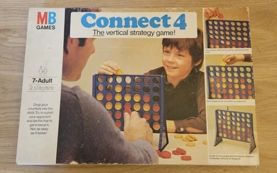 MB Games Connect 4 Vintage 1976 - Image 1 of 3