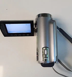 JVC Everio G Series Hard Disc Camera GZ-MG630SU Silver - Picture 1 of 8