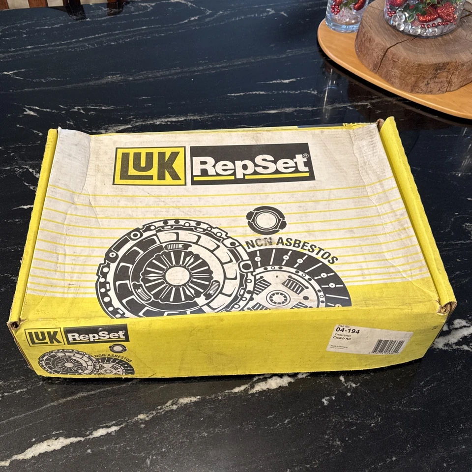 Kit embrague transmisión LuK 04-194 2000-2002 Chevrolet Cavalier Pontiac Sunfire Foto 1 de 4