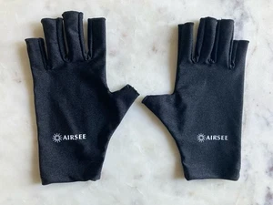 AIRSEE UV Gloves for Nail Lamp Protection for Manicures - Picture 1 of 2