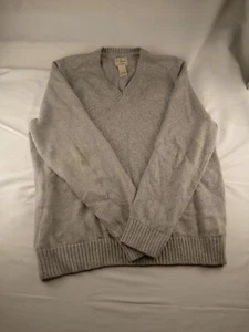  L.L.  Bean Mens Size  Large Grey  V Neck Pull Over Sweater  - Picture 1 of 3