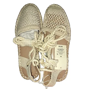 A New Day Women's Strap Up Sandals Cream sz 8.5 New With Tags - Picture 1 of 4