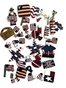 43 -HONEY BEE 4TH OF JULY PATRIOTIC EMBELLISHMENTS/BUTTONS AMERICAN FLAG, STARS - Picture 1 of 7