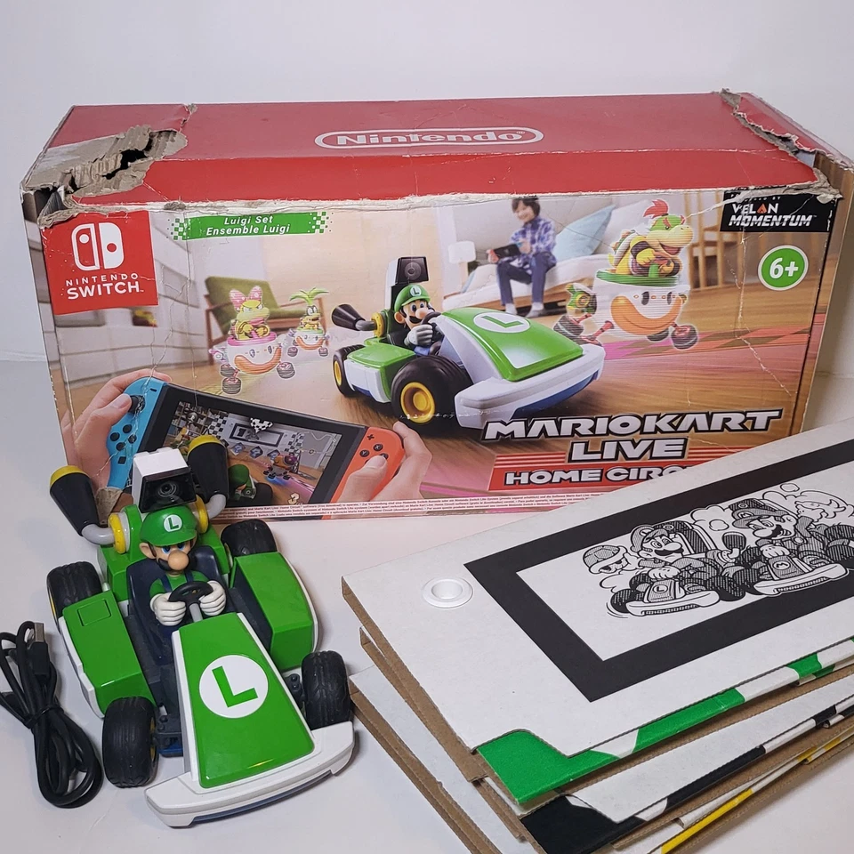 Mario Kart Live: Home Circuit Set Luigi COMPLETO FUNZIONANTE SCATOLA DANNEGGIATA - Immagine 1 di 4