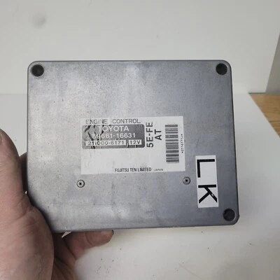 UNIDAD MÓDULO CONTROL MOTOR TOYOTA TERCEL ECU ECM PCM 89661-16631 Foto 1 de 4