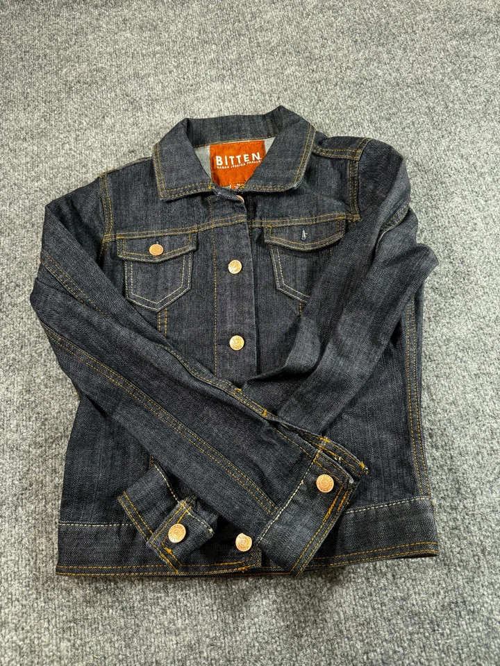 Chaqueta para mujer Bitten by Sarah Jessica Parker mediana negra de algodón chaqueta de camionero Foto 1 de 4