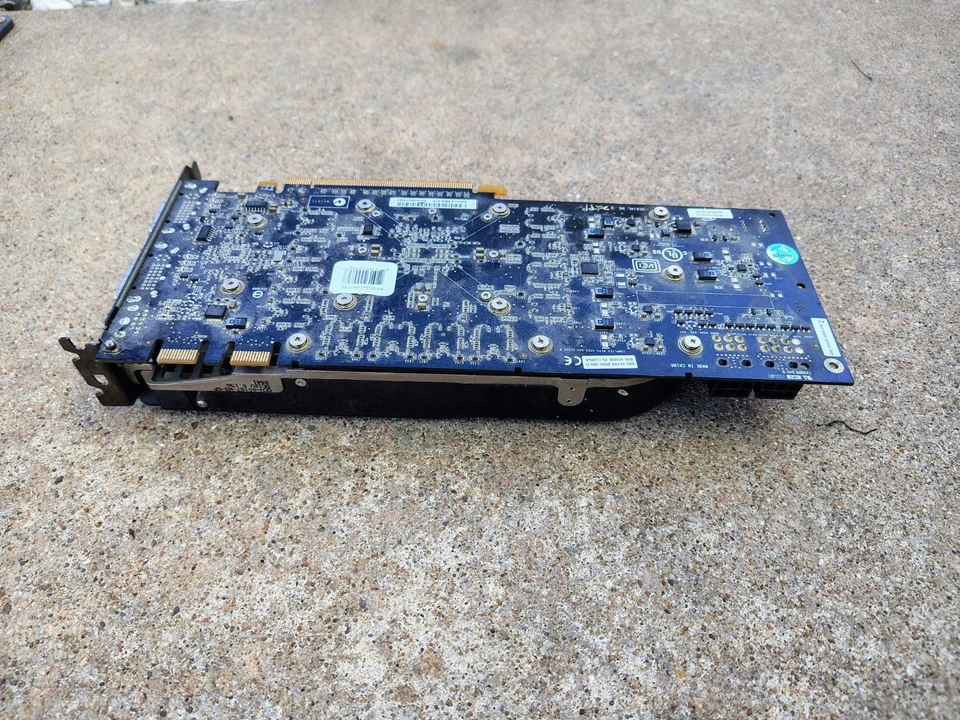 Видеокарта BFG NVIDIA GeForce 8800 GTX 768 МБ GDDR3 SDRAM PCI Express 16 полос - Изображение 1 из 4