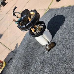 SKODA RAPID 1.6 TDI DIESEL CAYC IN TANK FUEL SENDING UNIT 6R0919050K 2012-2017 - Picture 1 of 4