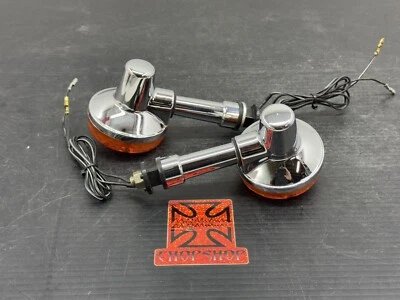 CONJUNTO DE PARES DE SETA TRASEIRA DIREITA ESQUERDA SUZUKI GN250 GS250 GS300 GS450 GS550 GS750 - Imagem 1 de 4