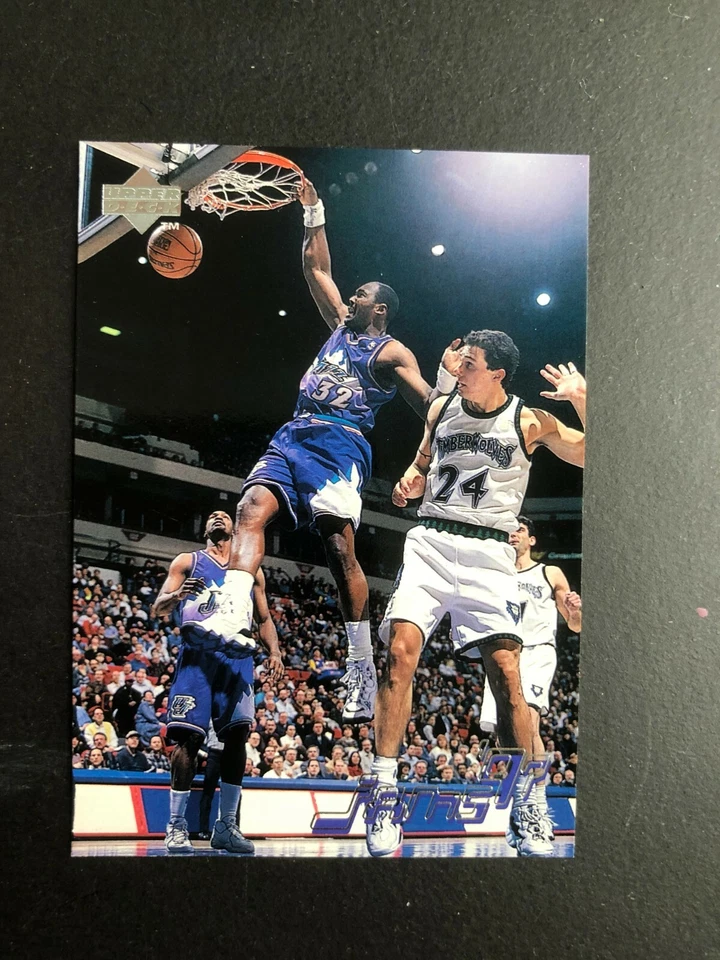 1997 KARL MALONE Upper Deck # 162 Basketball Card. Made in USA - Image 1 of 4