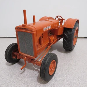 SpecCast Allis Chalmers "A" Tractor Col Ed 1/16 USA 1970's 1/16 AC-SCT133-E - Picture 1 of 9