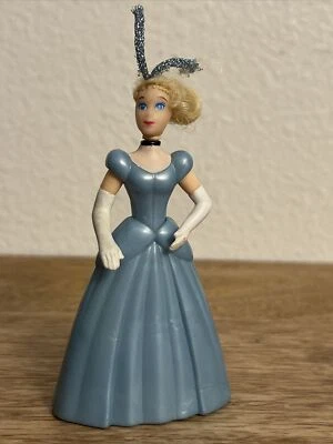 "FIGURA JUGUETE PLÁSTICO CENICIENTA DISNEY 3"" (USADO)" Foto 1 de 4