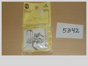 Period Miniatures #2117 escala N 7.000 lb kit de montacargas modelo tren (5342) - Imagen 1 de 2